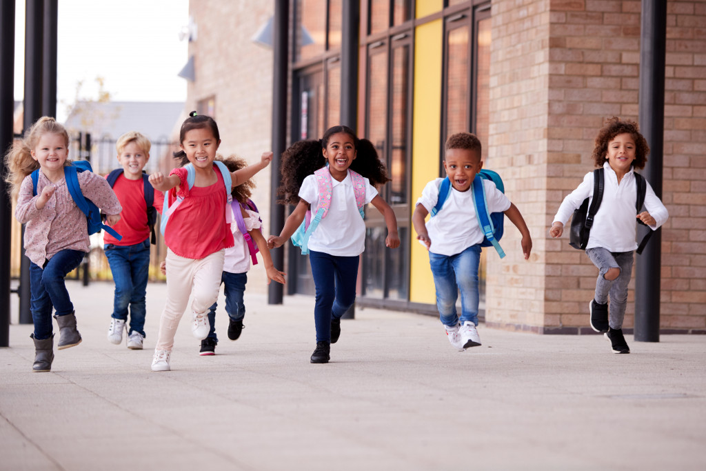 10 Essential Tips for a Healthy and Happy School Year